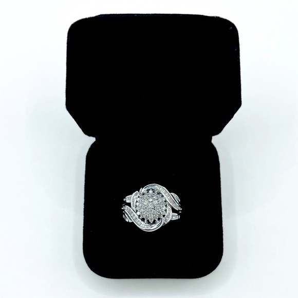 Jewelry - 0.75 CT Natural Diamond Cocktail Silver Ring